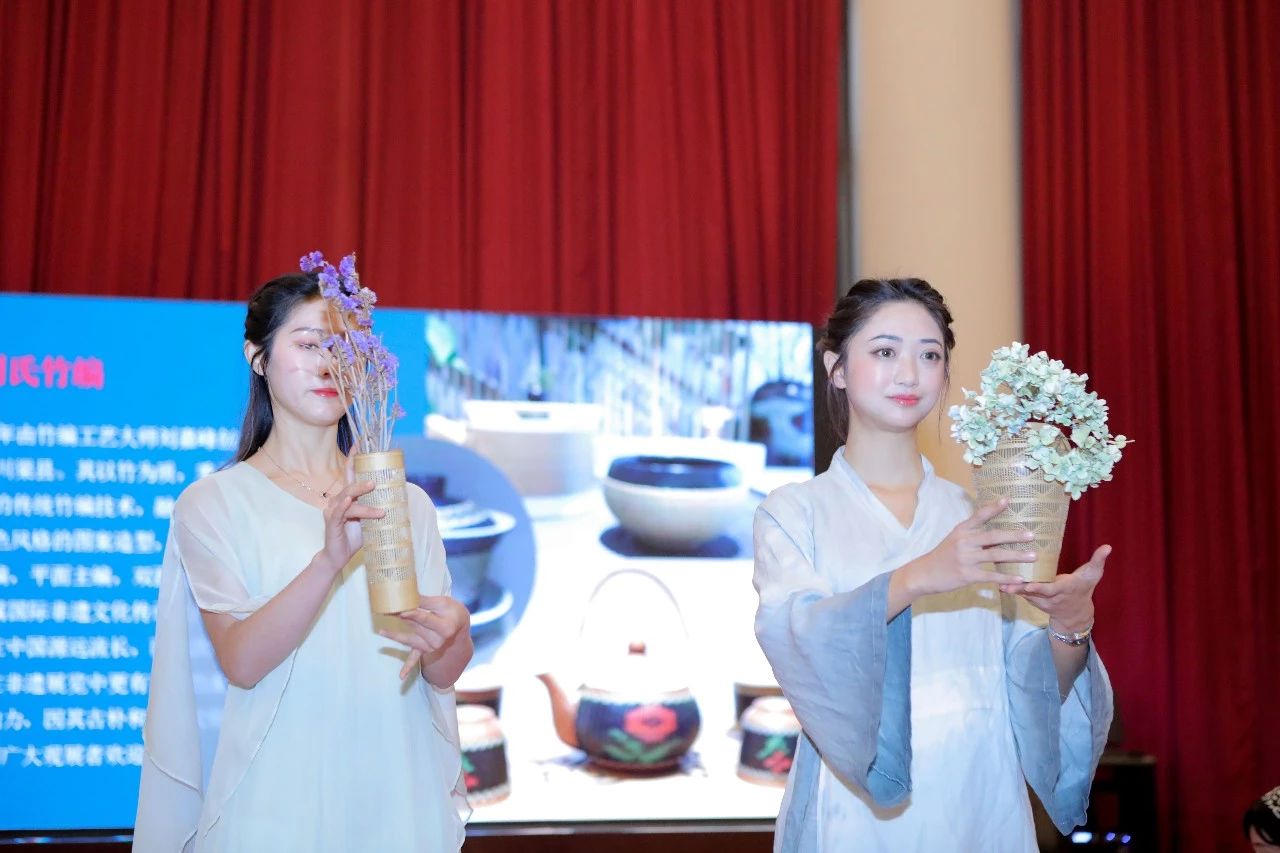 微信图片_20190717140652.jpg 微信图片_20190717140652.jpg